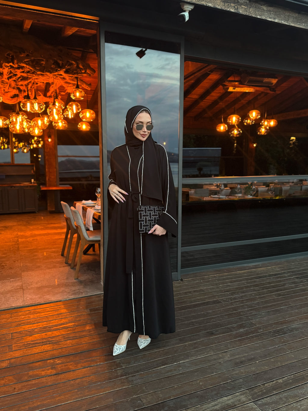 Luna Abaya