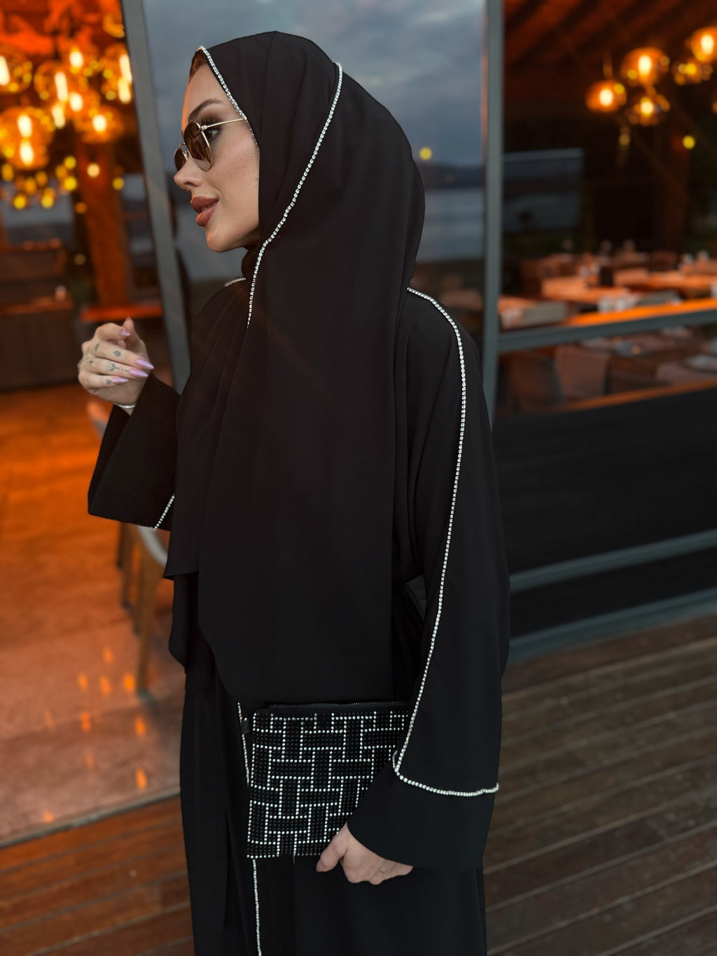 Luna Abaya